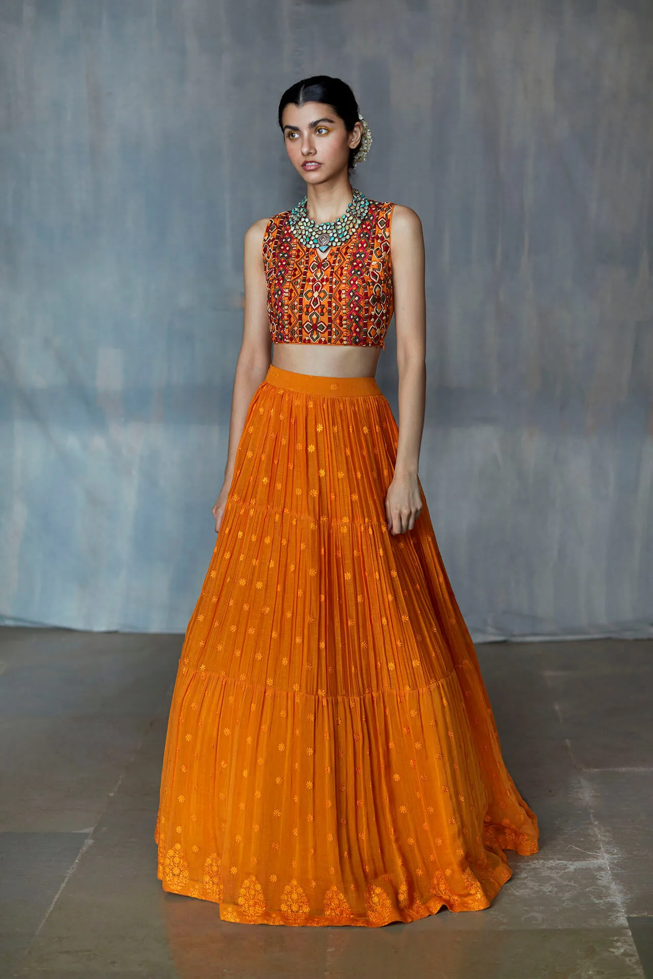 Hasya Lehenga
